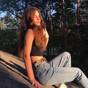 Meet your Posher, Helena